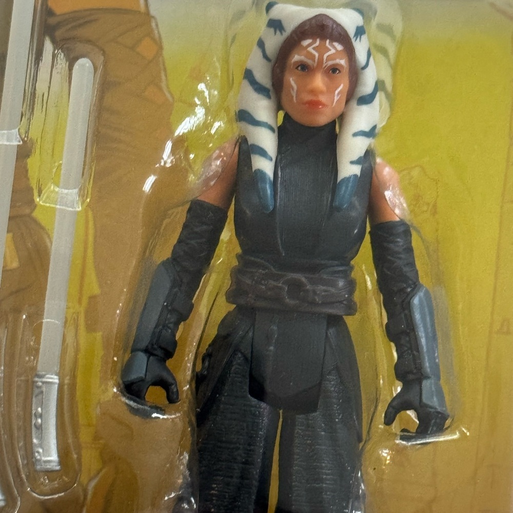 Star Wars action figure - Ahsoka Tano.